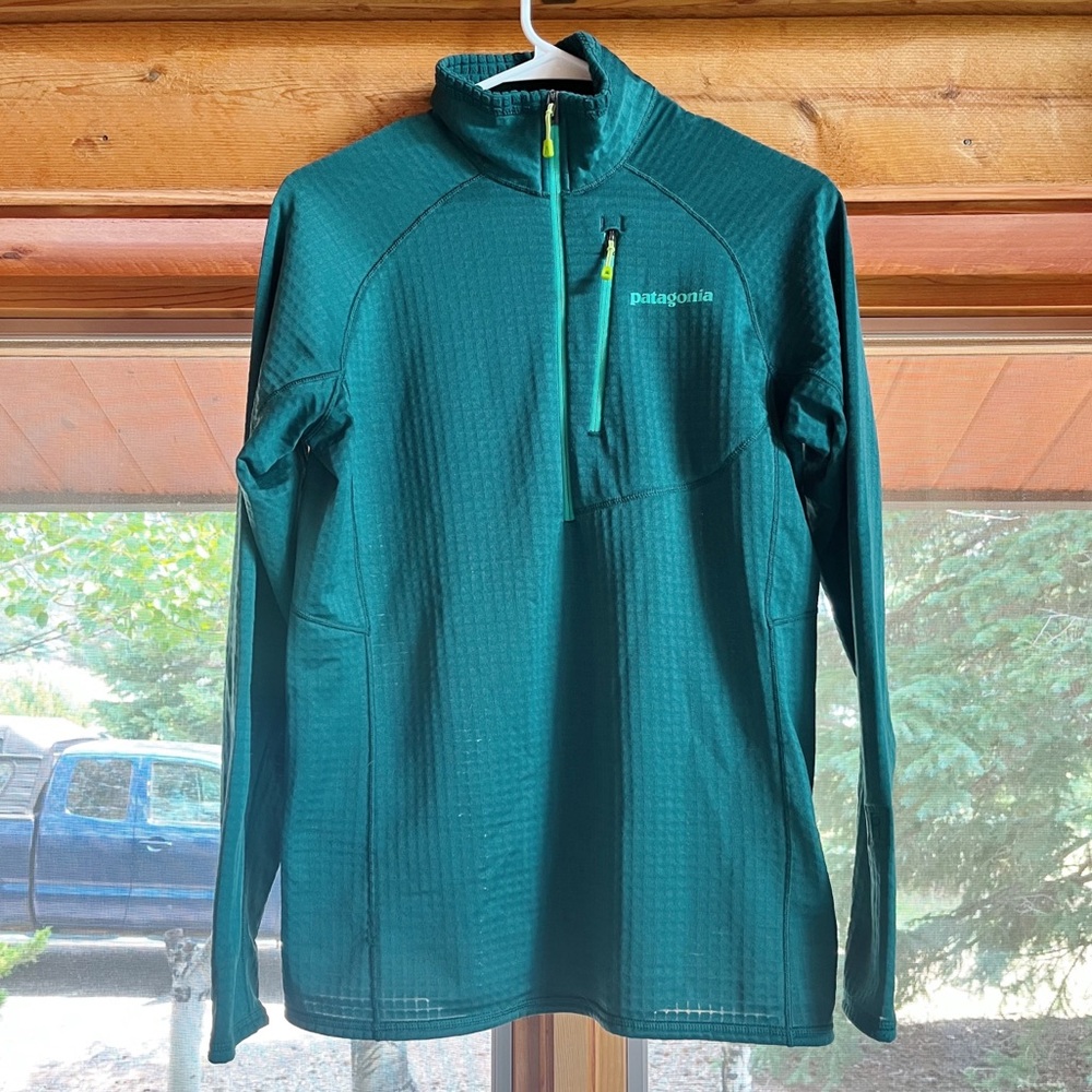 Patagonia r1 fleece